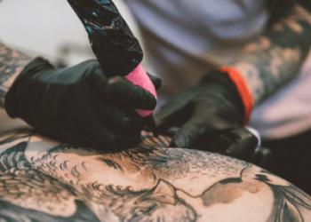 На сколько вредна краска для татуировок