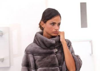 Fashionable fur coats autumn-winter: photos, models, trends
